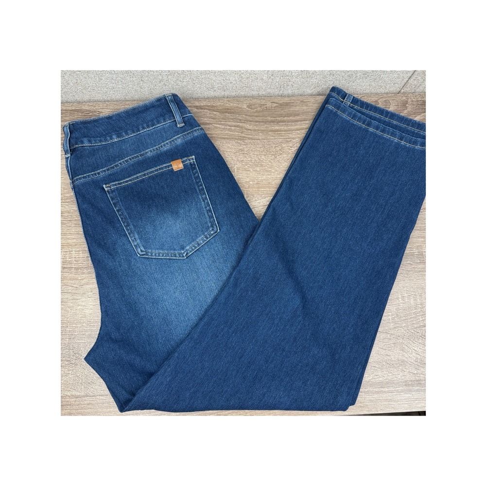 Halara Flex High Waisted Pull On Straight Leg Jeans Women's L Petite Medium Wash